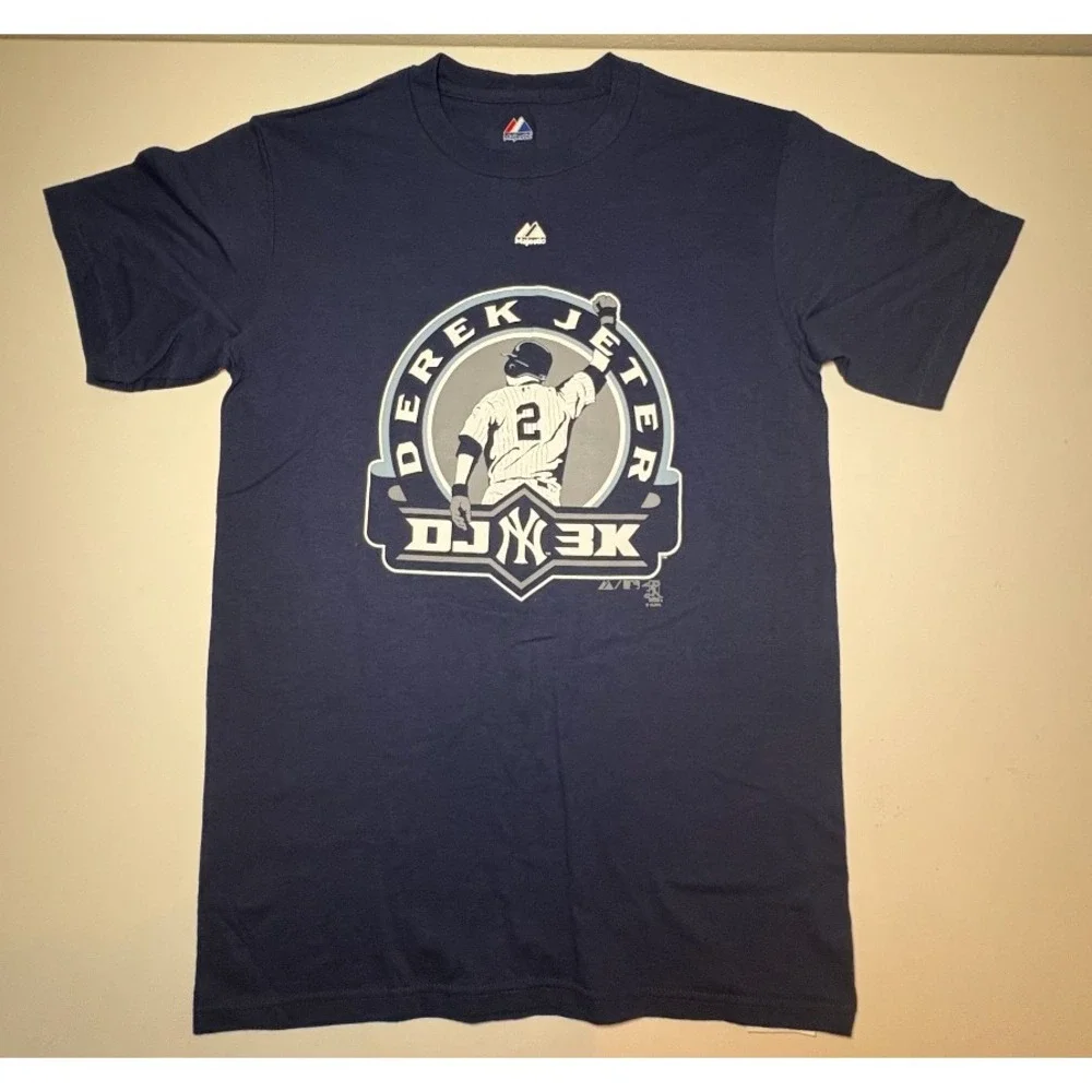 Vintage Derek Jeter Majestic Yankees T-Shirt | Blue | Small